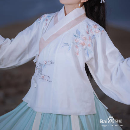 一片式汉服怎么穿