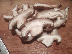 美食汤羹--香菇虾仁豆腐汤