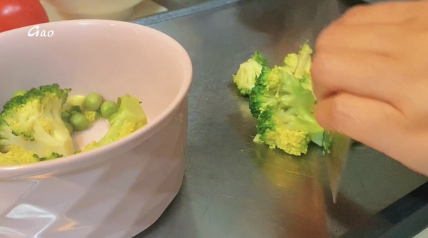 青柠辣酱风味鸡肉卷