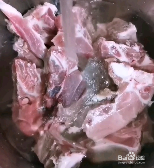 炖牛大骨头的家常做法