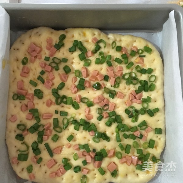 葱香肉松面包卷