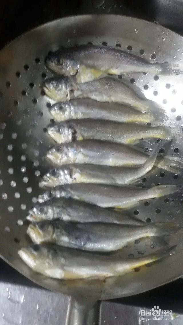 酸菜毛豆小黄鱼