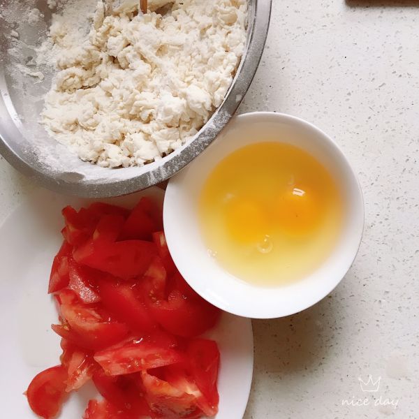 西红柿鸡蛋疙瘩汤