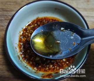 怎么做一道黄瓜拌海蛰头