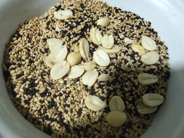 喜庆花生牛轧糖