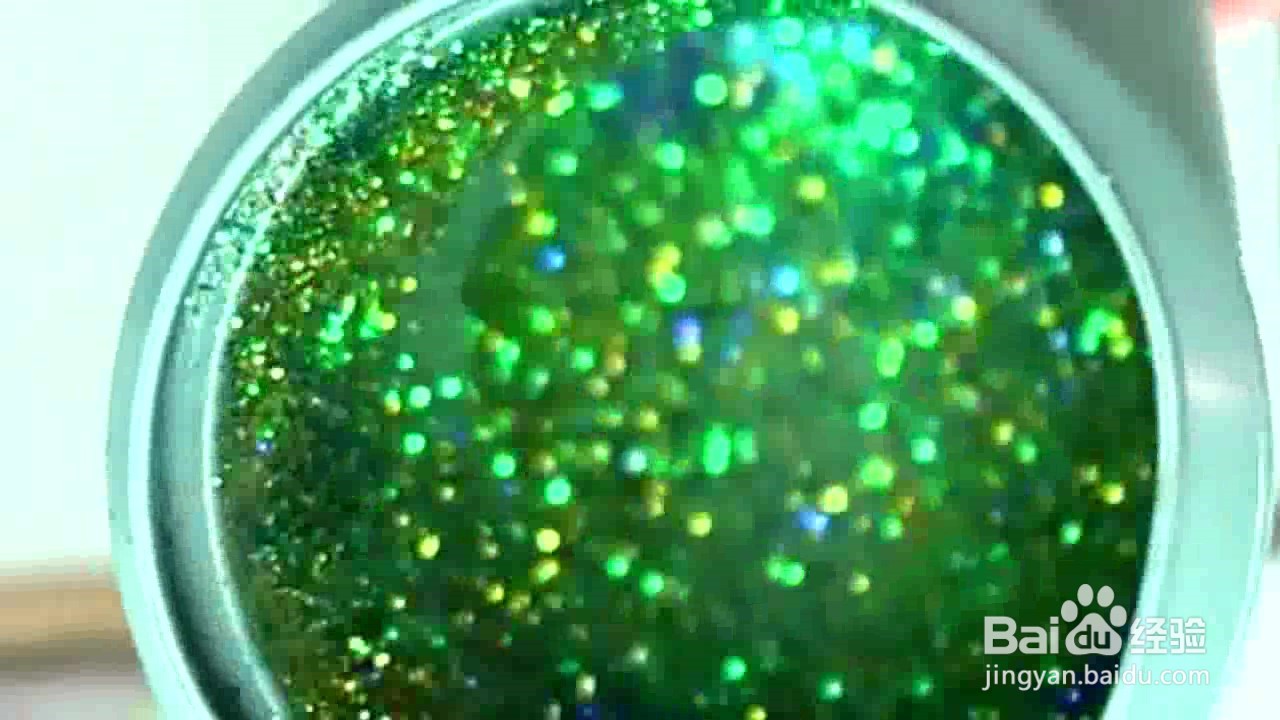 如何利用废水管做个非常炫酷的闪光音乐盒