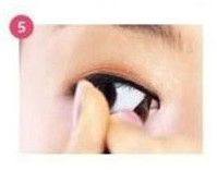 单眼皮的MM怎样画眼妆