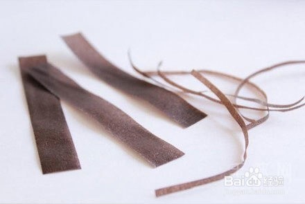 指甲油变身小清新花环