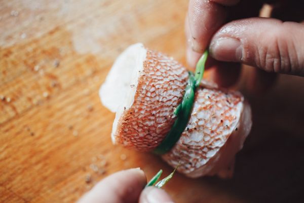 冰岛红鱼青豆泥时蔬