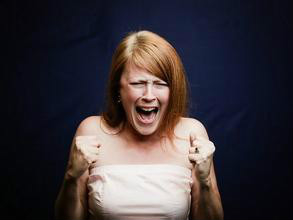 如何对待孩子胆小怕事的问题