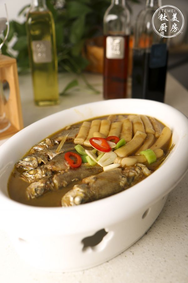 鲜鲜鲜!小黄鱼年糕,挡不住的鲜美滋味~