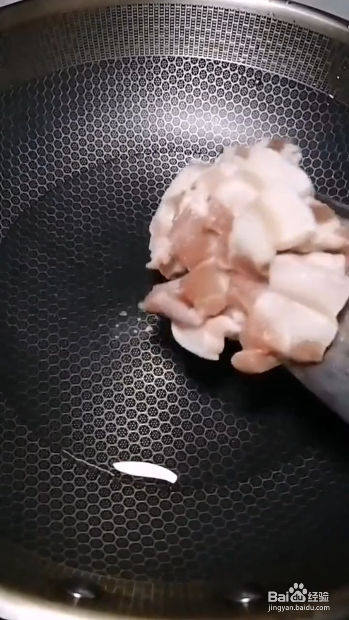 如何制作猪肉炖粉条
