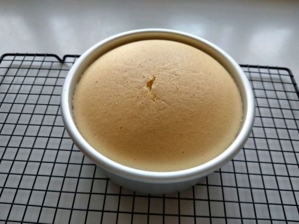 6寸处女座紫水晶鲜花蛋糕