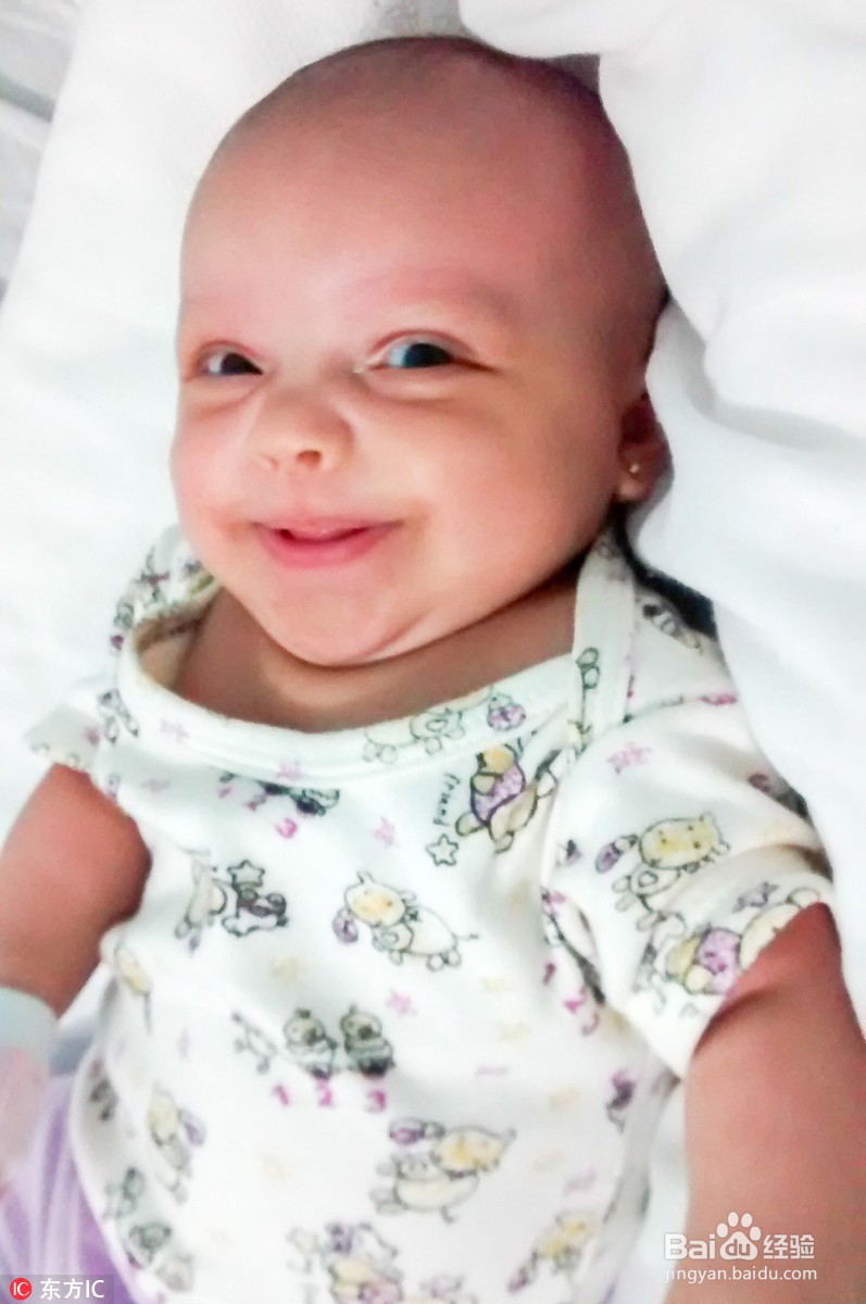 婴儿运动机能的发育有什么特点？