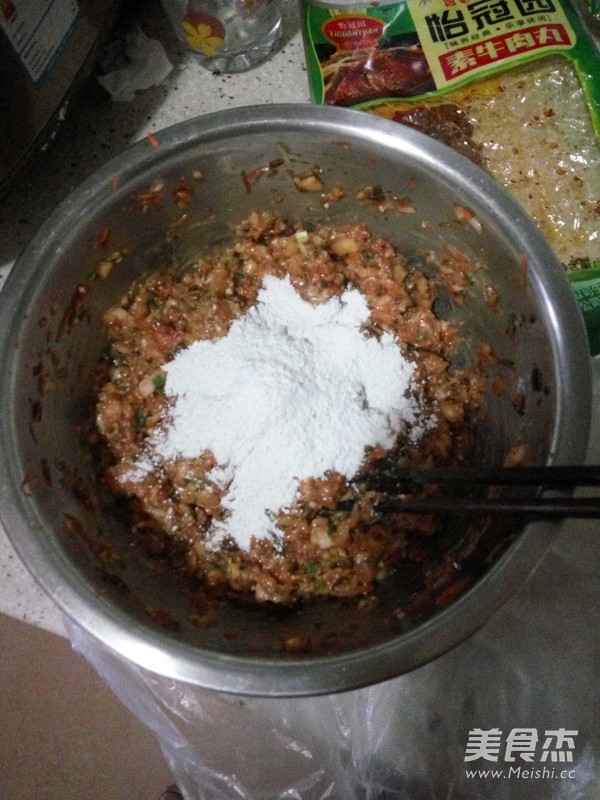 蔬菜肉丸汤的做法