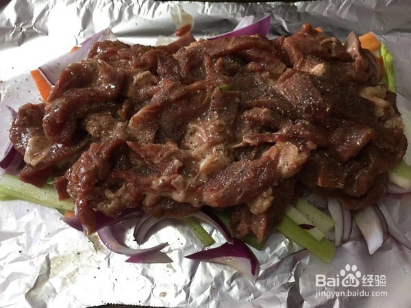 咸鲜味锡纸牛肉的家庭制作方法