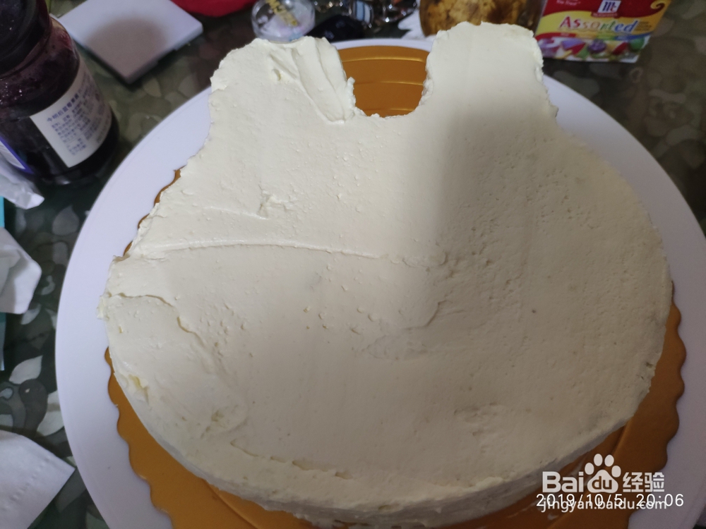 萌兔宝宝奶油生日蛋糕