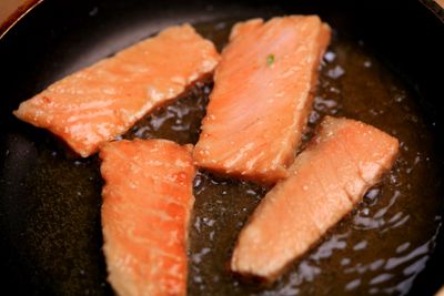 柠汁香煎三文鱼