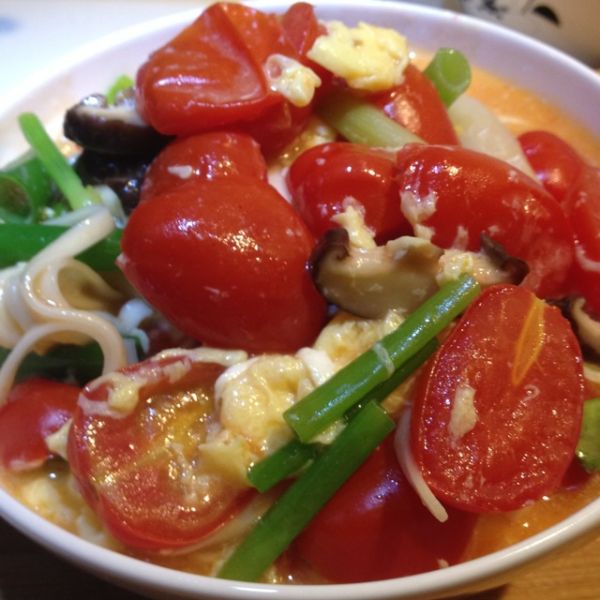 蕃茄鸡蛋香菇面