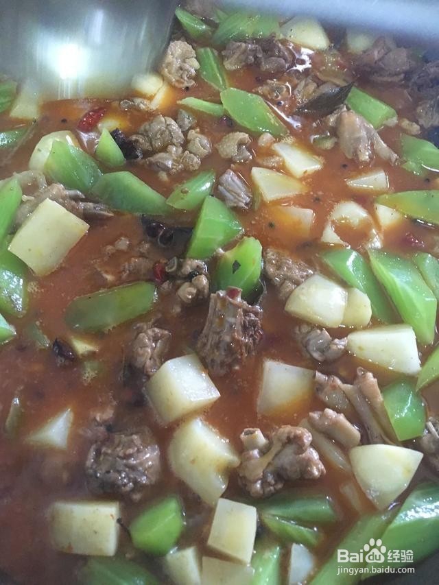 怎样制作鸭肉红烧土豆