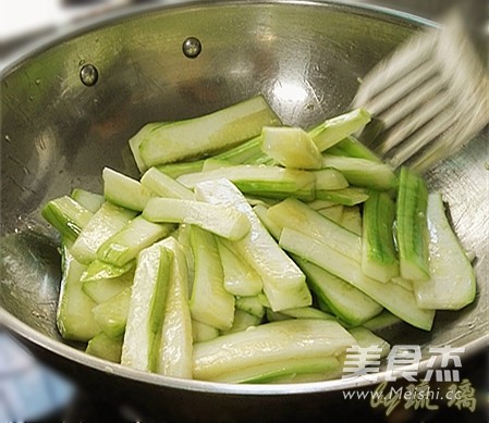 清炒丝瓜的做法