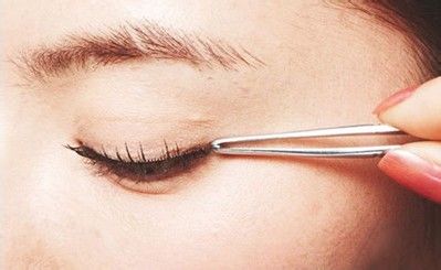 化妆的基本步骤图解