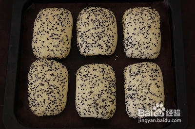 做出入味的黑白芝麻乳酪餐包