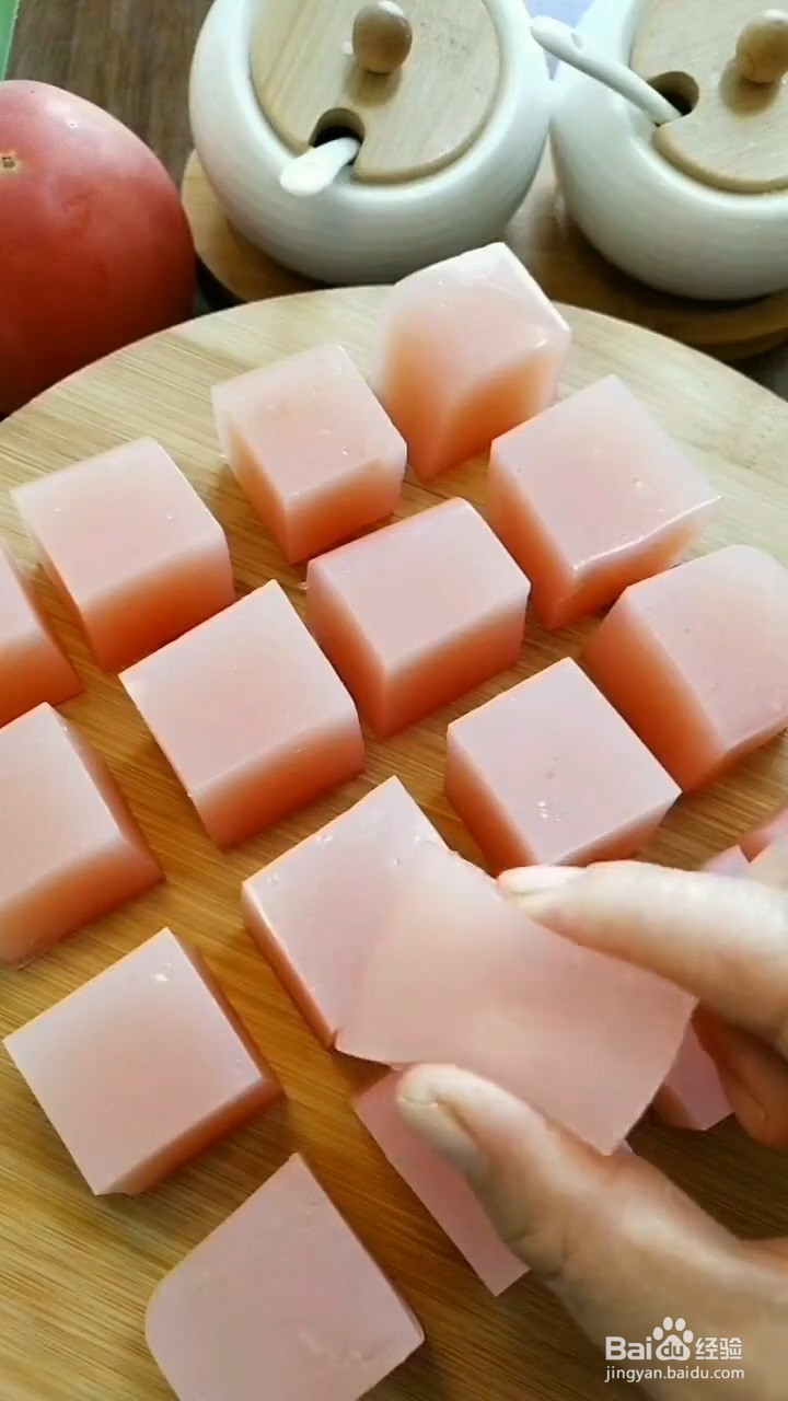 如何制作好吃的西红柿椰蓉凉糕