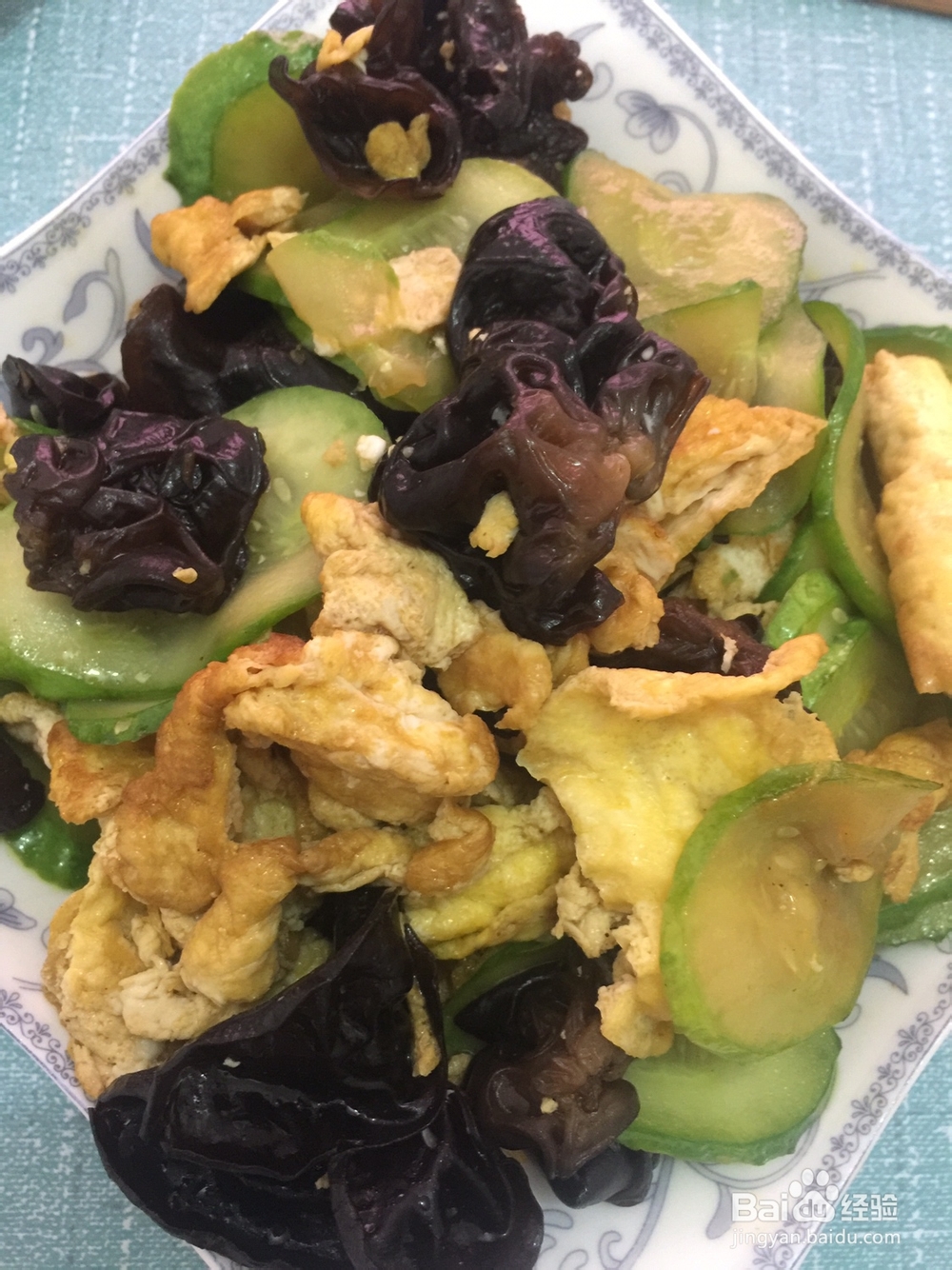 不可思议的黄瓜鸡蛋炒木耳