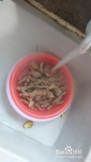 红烧鸡爪的做法