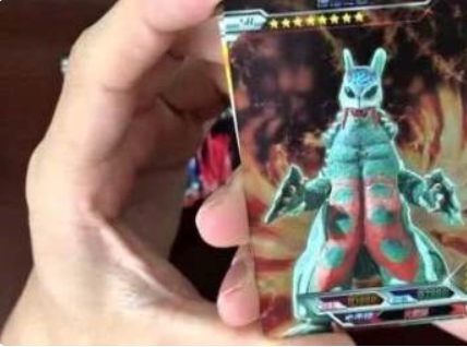 奥特曼卡片怎么抽金卡