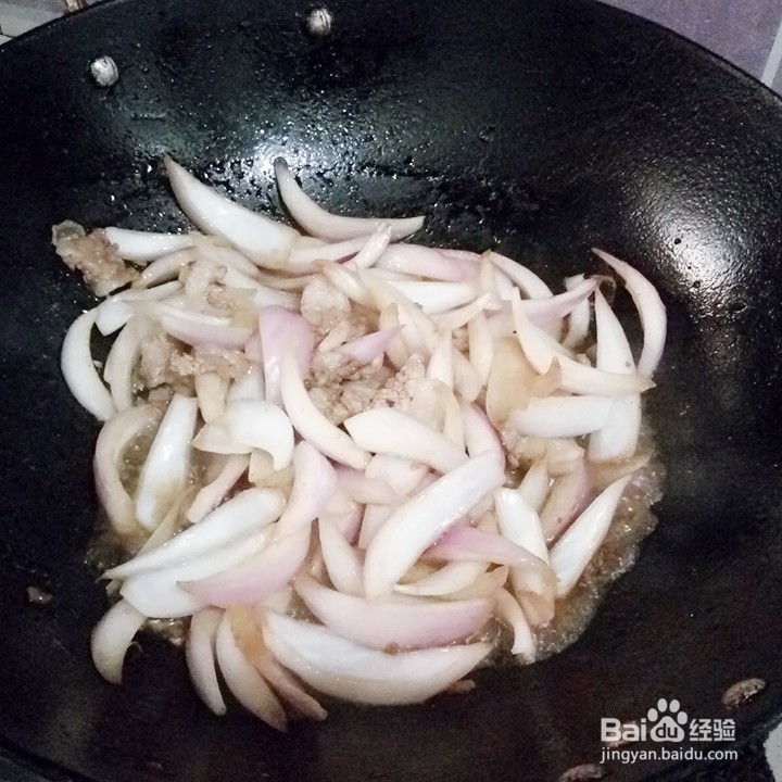 炒洋葱的家常做法