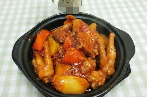 鸡爪鸡翅煲怎么做