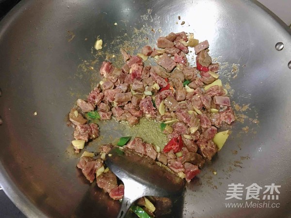 泡椒牛肉的做法