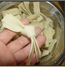 巧花心思让孩子爱上豆腐皮——彩椒炒豆腐皮结