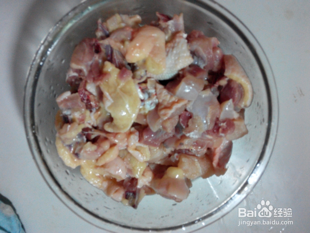 鸡块焖土豆的做法