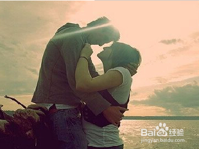 异地恋情侣如何相处