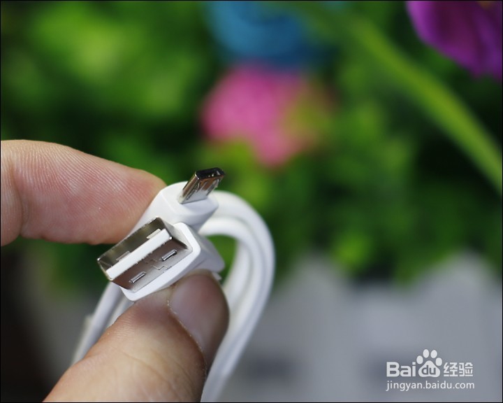 爱国者s3一万容量移动电源开箱