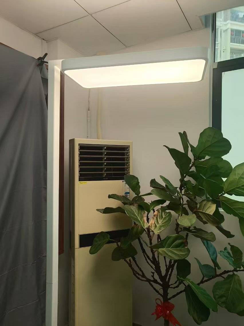 米家护眼灯好吗？揭秘书客、米家、雷士三大护眼大路灯横测真相