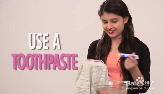 zara衣服不能洗怎么办