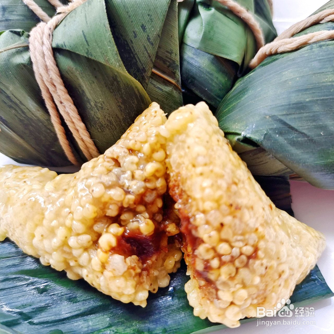 大黄米枣泥豆沙粽子的做法