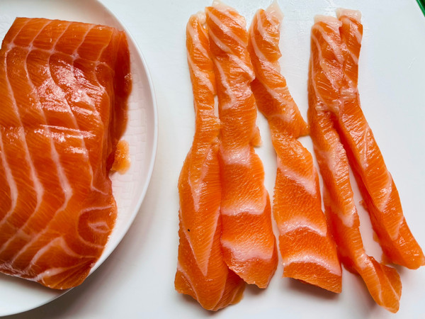 爱吃鲜汁三文牛果花