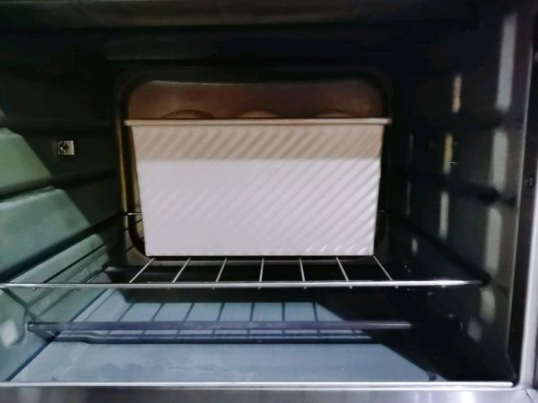 经典百分百中种吐司