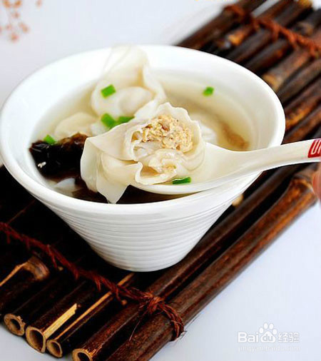 上班族快手早餐:香菇鸡肉馄饨