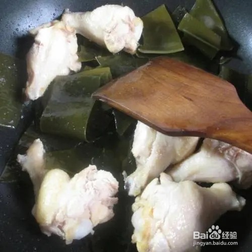 海带根炖鸡翅根