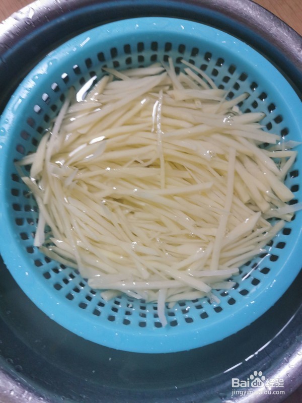 酸辣土豆丝的做法