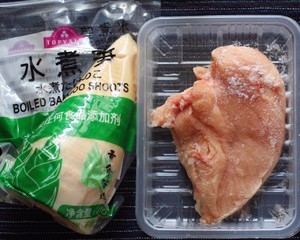 玉骨鸡卷的做法。教你怎么做玉骨鸡卷