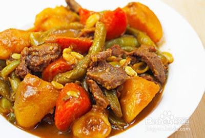 美味酱炖猪肉豆角