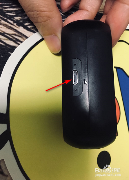 蓝牙耳机充不进去电怎么办?