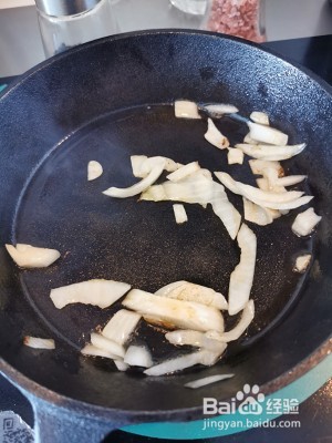 健康养生佳品菠菜扇贝丁奶酪烘蛋的做法